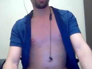 Alejo_Shy Chaturbate stream image from December 26, 2024