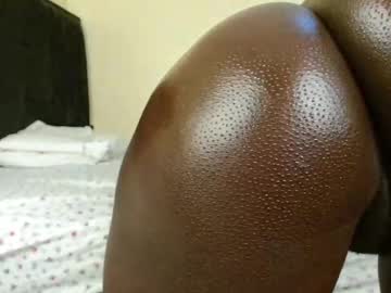 Coco_Leila Chaturbate stream image from December 26, 2024