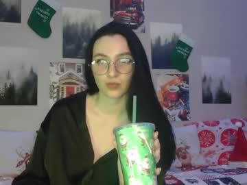 Fluffy_Tiffy Chaturbate stream image from December 26, 2024