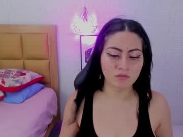 Lolamaxi Chaturbate stream image from December 26, 2024
