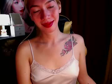 Aurakharisma_Xx Chaturbate stream image from December 26, 2024