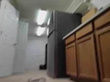 C2cmee Chaturbate stream image from December 26, 2024
