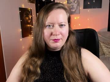 Sienarinaldi Chaturbate stream image from December 26, 2024