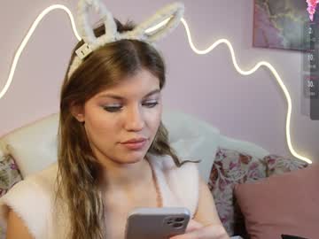 Victoriabeverly Chaturbate stream image from December 26, 2024