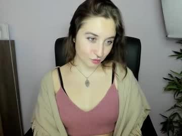 Gold_Lisa Chaturbate stream image from December 26, 2024
