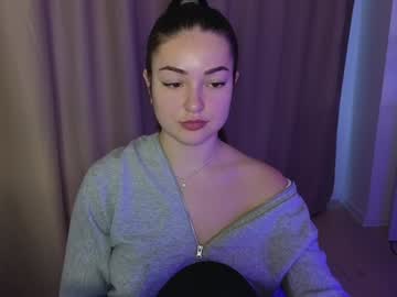 Littleroxyyy Chaturbate stream image from December 26, 2024