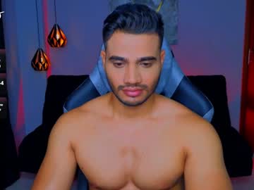 Andresfiit Chaturbate stream image from December 26, 2024