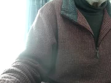 Elfyonee Chaturbate stream image from December 26, 2024