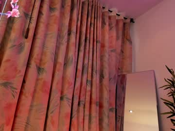 Aisha_Bx Chaturbate stream image from December 26, 2024
