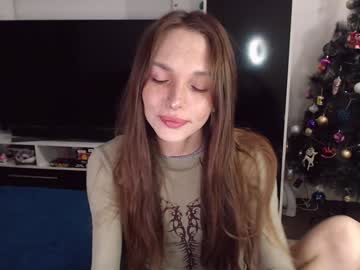 Chloe_Sunny Chaturbate stream image from December 26, 2024