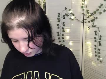 Annabella445 Chaturbate stream image from December 26, 2024