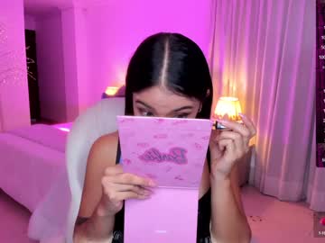 Antonella_Grayy Chaturbate stream image from December 26, 2024
