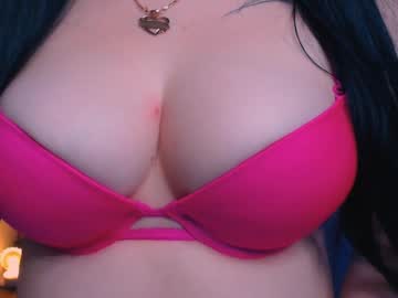 Bellelovexx Chaturbate stream image from December 26, 2024