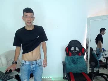 Favel_Gomez7 Chaturbate stream image from December 26, 2024
