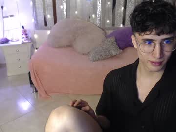 Gojo_Satoru_18 Chaturbate stream image from December 26, 2024