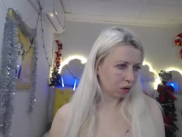 Lorariser Chaturbate stream image from December 26, 2024