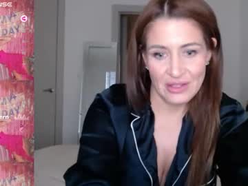 Noelles Chaturbate stream image from December 26, 2024