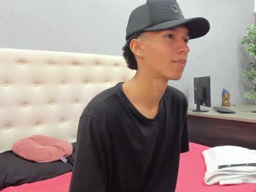 Ricky_Backus Chaturbate stream image from December 26, 2024