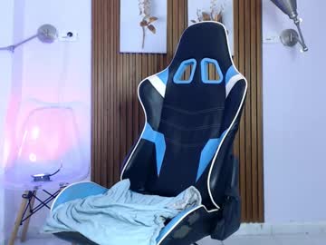 Royalblue_7 Chaturbate stream image from December 26, 2024