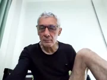 Cucaio18 Chaturbate stream image from December 26, 2024