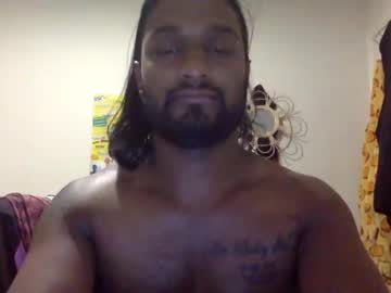 Harlyharll Chaturbate stream image from December 26, 2024