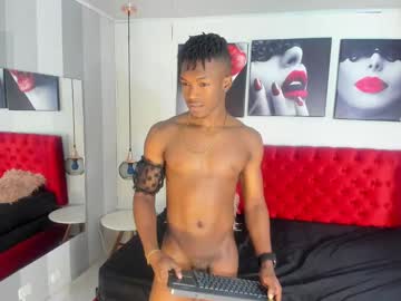 Kender21_ Chaturbate stream image from December 26, 2024