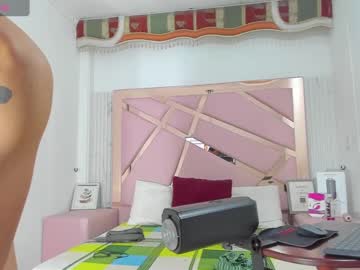 Maximogrey Chaturbate stream image from December 26, 2024