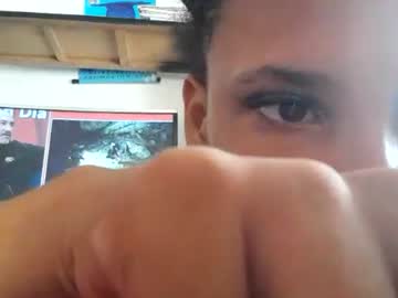 Puajulieth901 Chaturbate stream image from December 26, 2024