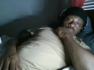 Urbandicc214 Chaturbate stream image from December 26, 2024