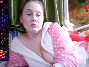 Yoursexkroshka Chaturbate stream image from December 26, 2024