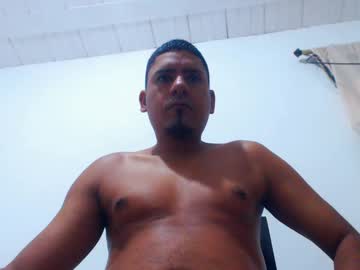 Arioros03 Chaturbate stream image from December 26, 2024