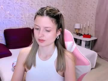 Julie_Flores Chaturbate stream image from December 26, 2024