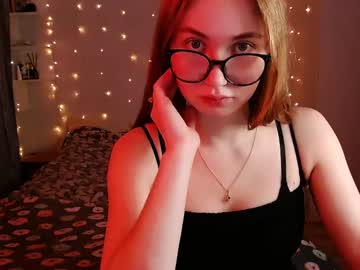 Mia_Livs Chaturbate stream image from December 26, 2024