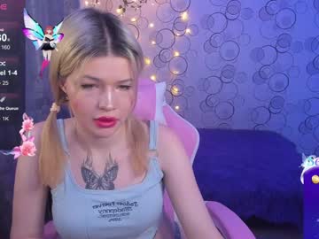 Sarareys Chaturbate stream image from December 26, 2024