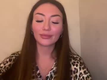 Bella_Foxxi Chaturbate stream image from December 26, 2024