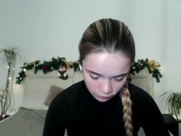 Blondagirl_ Chaturbate stream image from December 26, 2024