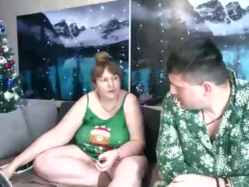 Kleosnow Chaturbate stream image from December 26, 2024