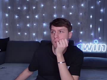 Wineandboobs Chaturbate stream image from December 26, 2024
