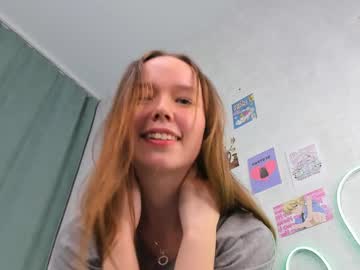 Fly_Best Chaturbate stream image from December 26, 2024