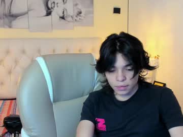 Mikaelphantom Chaturbate stream image from December 26, 2024