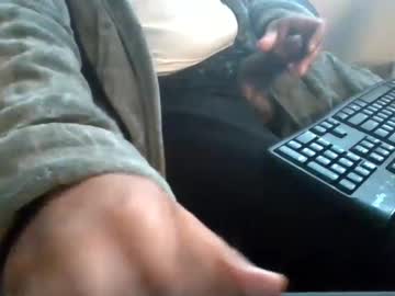 Puhcwhisperer Chaturbate stream image from December 26, 2024
