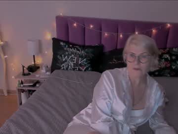 Sabrinamacmarren Chaturbate stream image from December 26, 2024