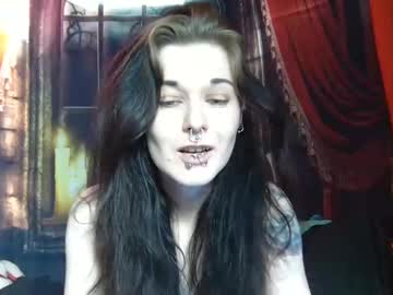 Seraphinmunster Chaturbate stream image from December 26, 2024
