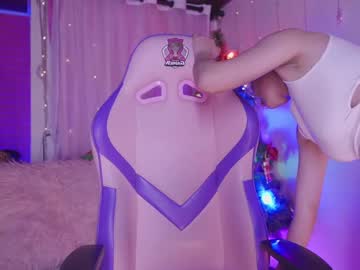 Evelyn_Aura Chaturbate stream image from December 26, 2024
