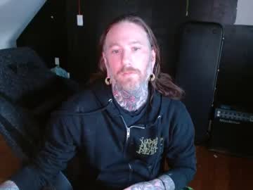 Longhair021 Chaturbate stream image from December 26, 2024