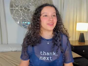 Lucylovelyy1 Chaturbate stream image from December 26, 2024