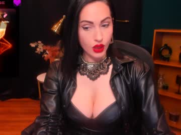 Miss_Leiaholt Chaturbate stream image from December 26, 2024