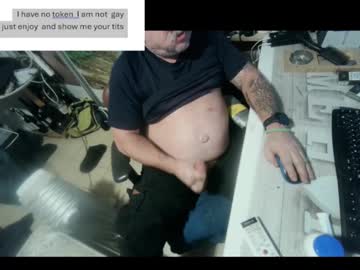 Pini_Z Chaturbate stream image from December 26, 2024