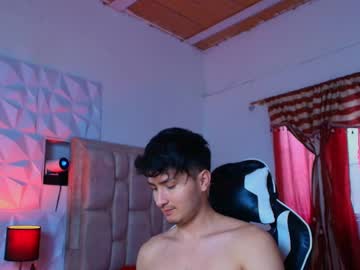 Santyago_Taylor Chaturbate stream image from December 26, 2024