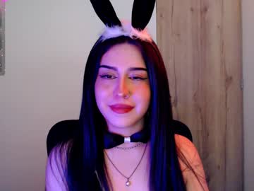 Sunnyhottt Chaturbate stream image from December 26, 2024